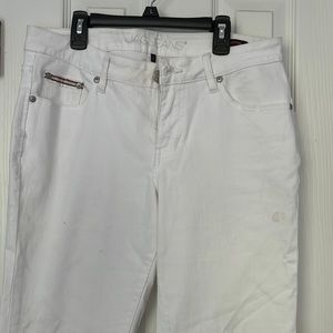 white mom jeans size 6